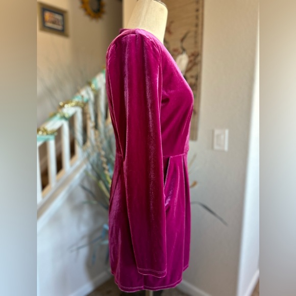Candies Magenta Pink Velvet Romper - Picture 9 of 12